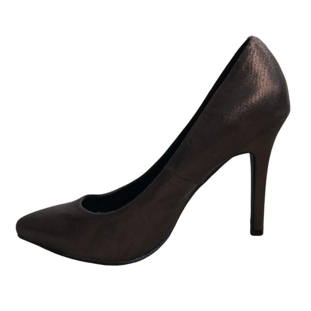 Bronze Heel